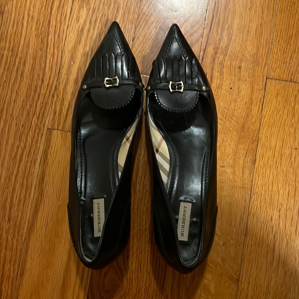 Burberry pumps